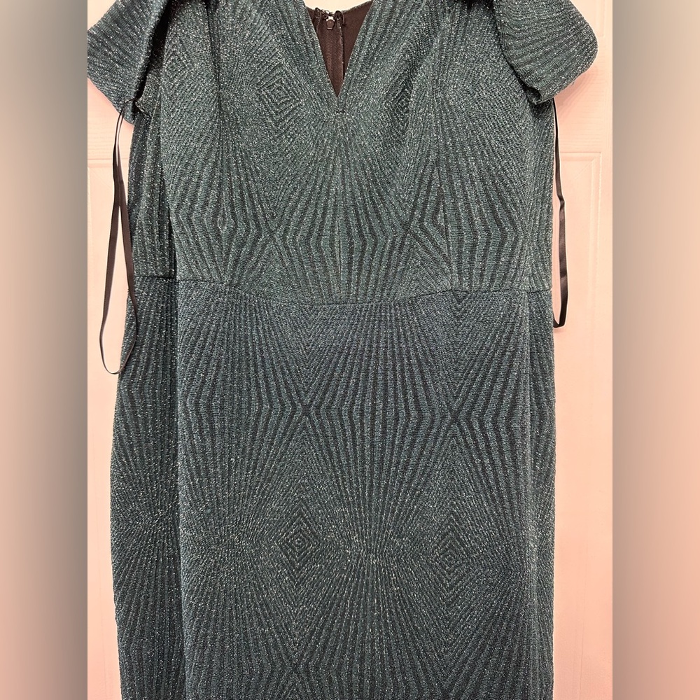 David’s Bridal Formal mermaid green shimmer off the shoulder dress
